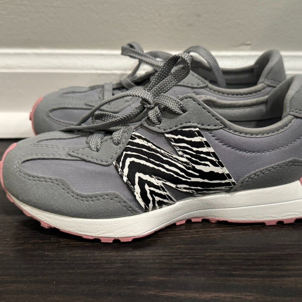 New Balance Girls Tennis Shoes Pink / Gray / Zebra - Size 12.5Y